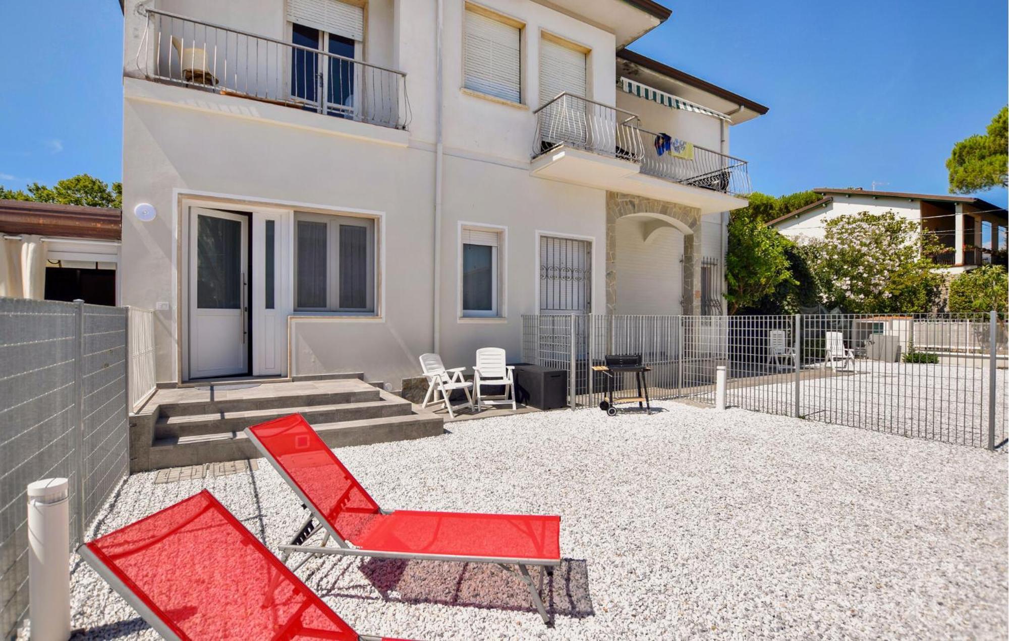 Lovely In With Wifi Apartment Lido di Camaiore